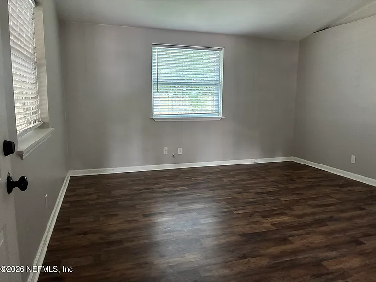 1739 Cesery Blvd — Photo 9