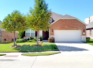 672 Hobie Point Dr, The Colony, TX 75056
