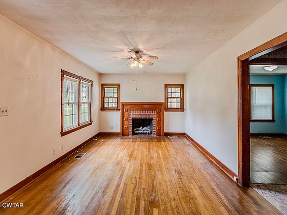 4th image of 113 Lombardy St