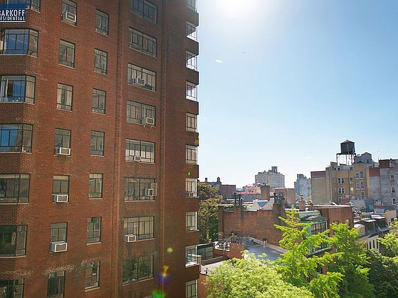 3rd image of 24 5th Ave APT 712