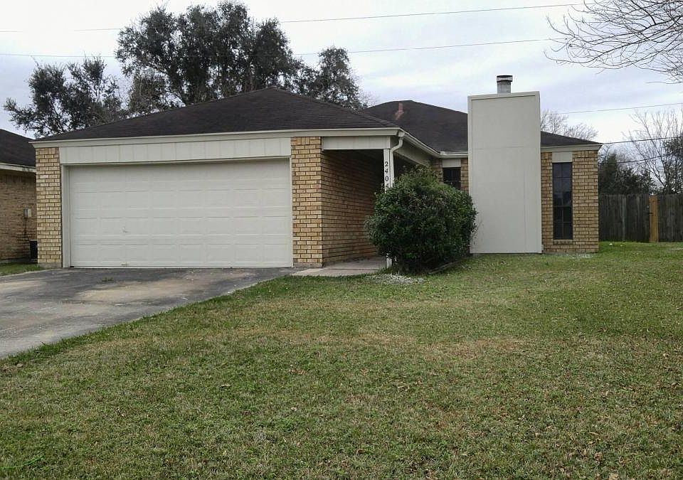 1st image of 2404 Monica St