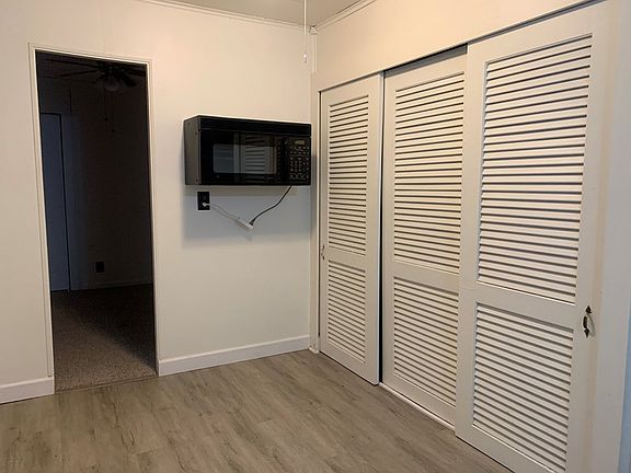 4th image of 702 Bruce Ave