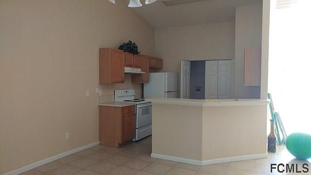 2nd image of 22 Ryall Ln #A