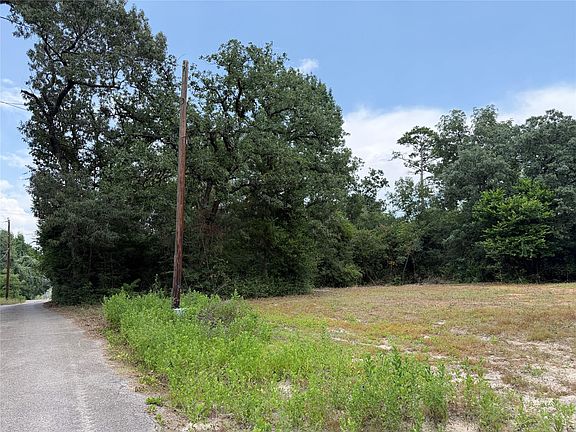 5th image of 19895 Martha Rd
