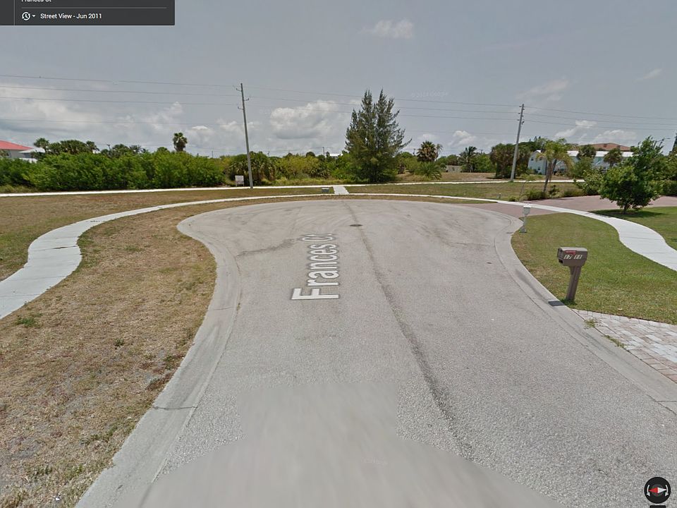 2nd image of 1712 Frances Ct