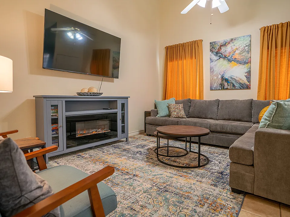 Chapel Hill Cir