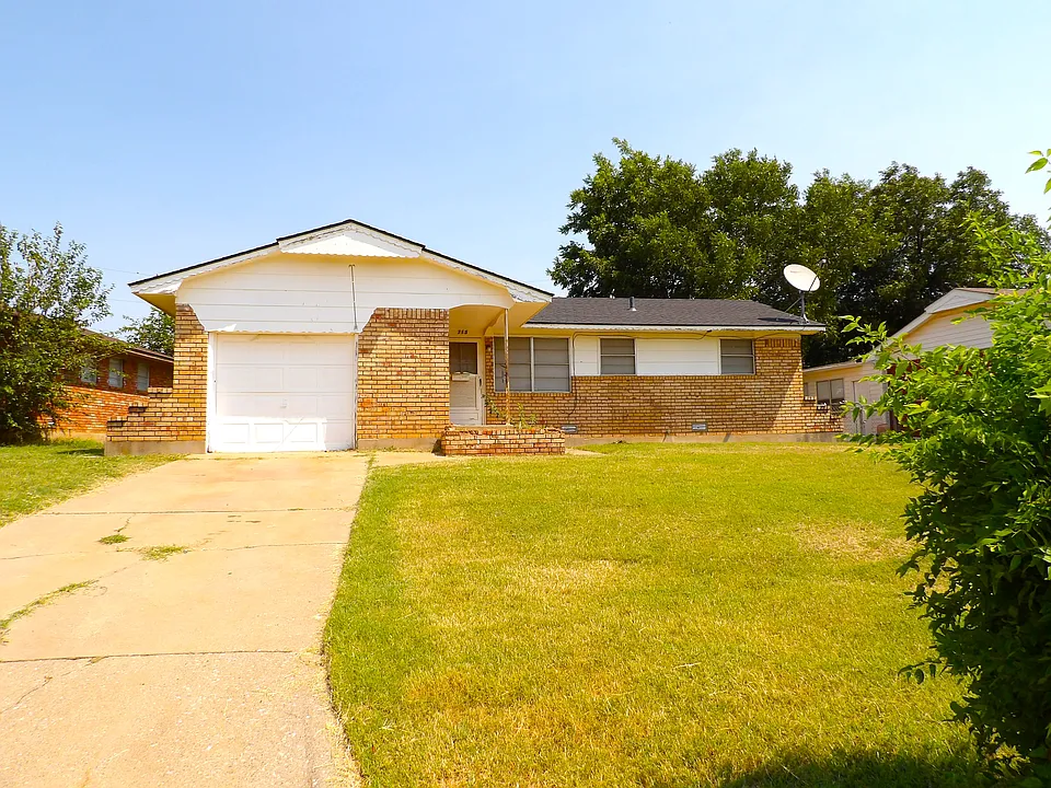 715 SW Ranch Oak Blvd