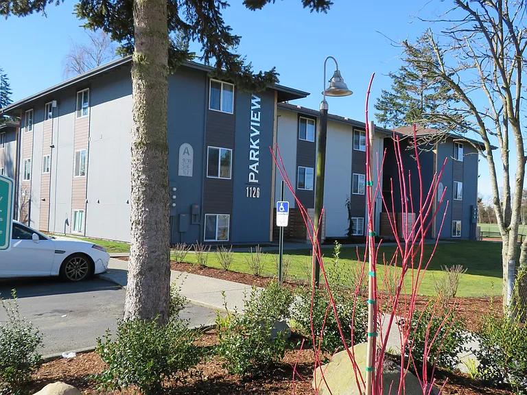 Parkview Apartments — Photo 23