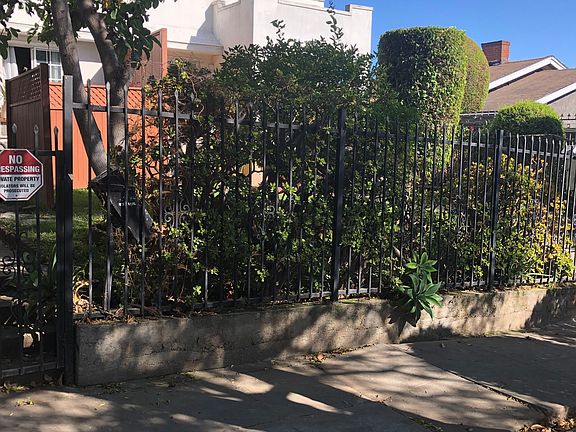 2nd image of 2506 S Bronson Ave