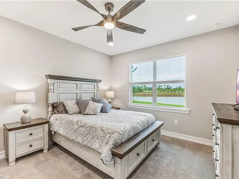 43645 Sparrow Dr — Photo 12