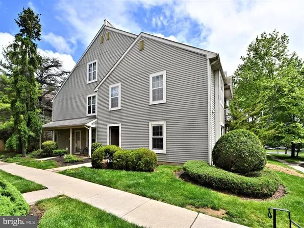 1401 Society Pl, Newtown, PA 18940