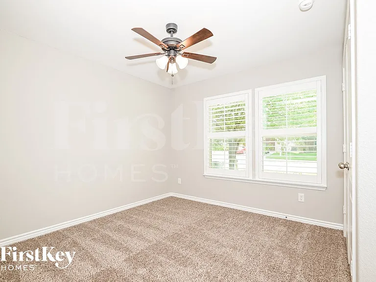 6049 Horn Cap Dr — Photo 10