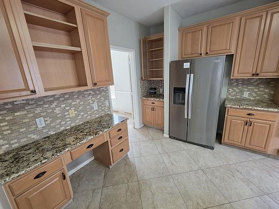 3rd image of 2706 Sterling Fields Dr