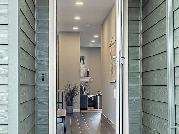 3rd image of 10705 NE 99th Avenue