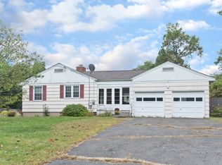 125 Western Cir, Westfield, MA 01085