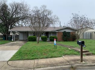 1148 Sycamore St, San Marcos, TX 78666