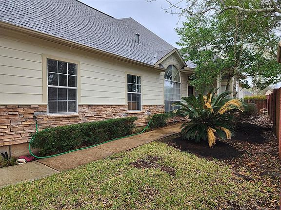 3rd image of 7202 Welshwood Ln