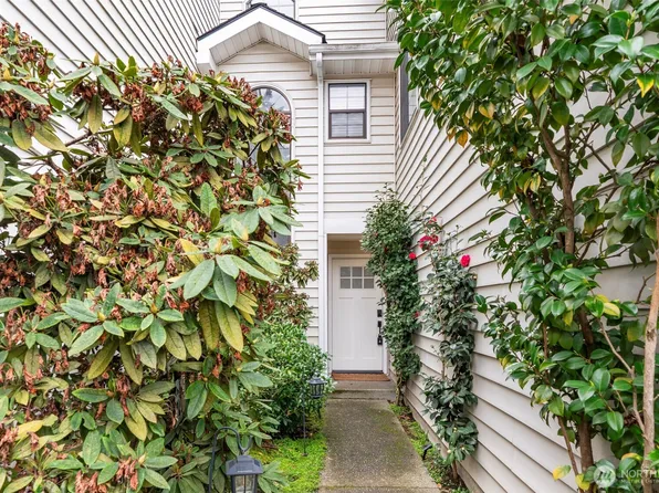 18604 48th Place S, SeaTac, WA 98188