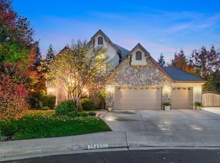 2548 Swift Ave, Clovis, CA 93611