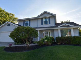 8005 S 47th St, Franklin, WI 53132