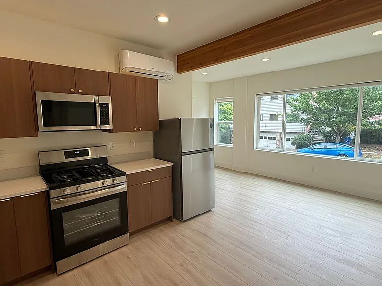 2809 SE Washington St — Photo 20