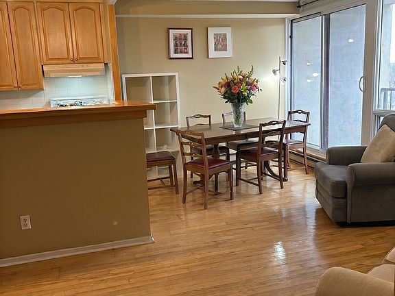 3rd image of 900 Dynes Rd #1708