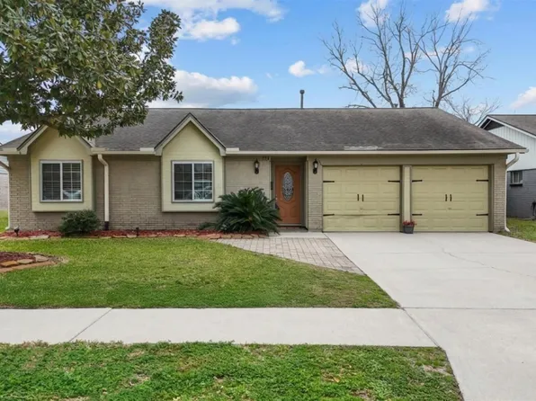 733 Yale Ln, Deer Park, TX 77536