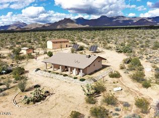 5936 E Sundown Dr, Yucca, AZ 86438