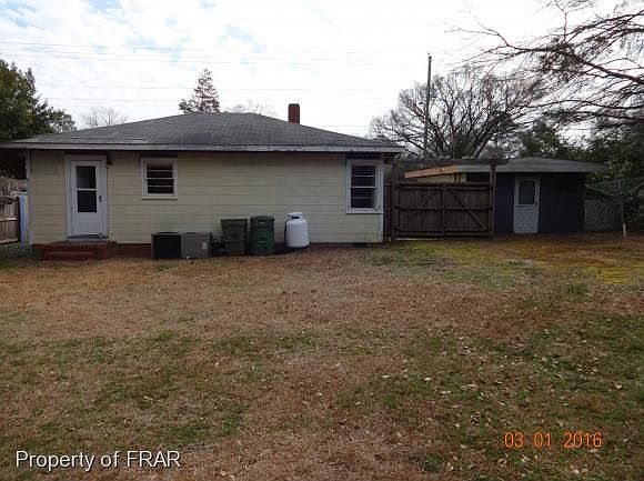 2nd image of 200 Sandalwood Dr