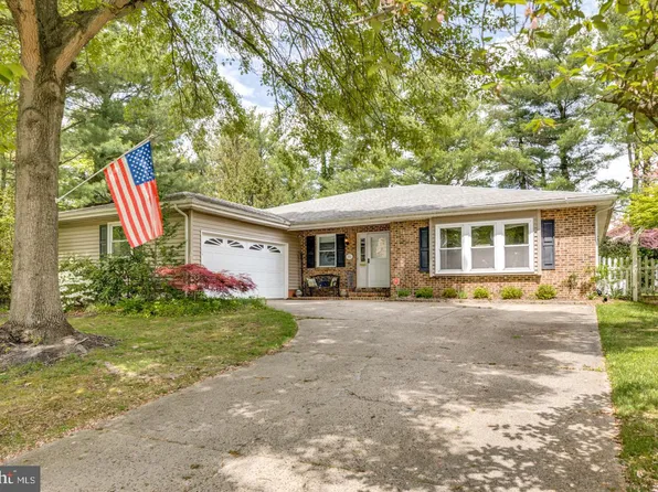 20 Tendring Rd, Cherry Hill, NJ 08003