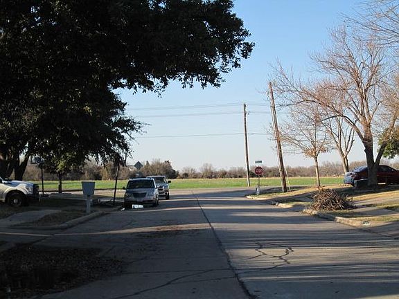 5th image of 3214 Glen Hill Dr