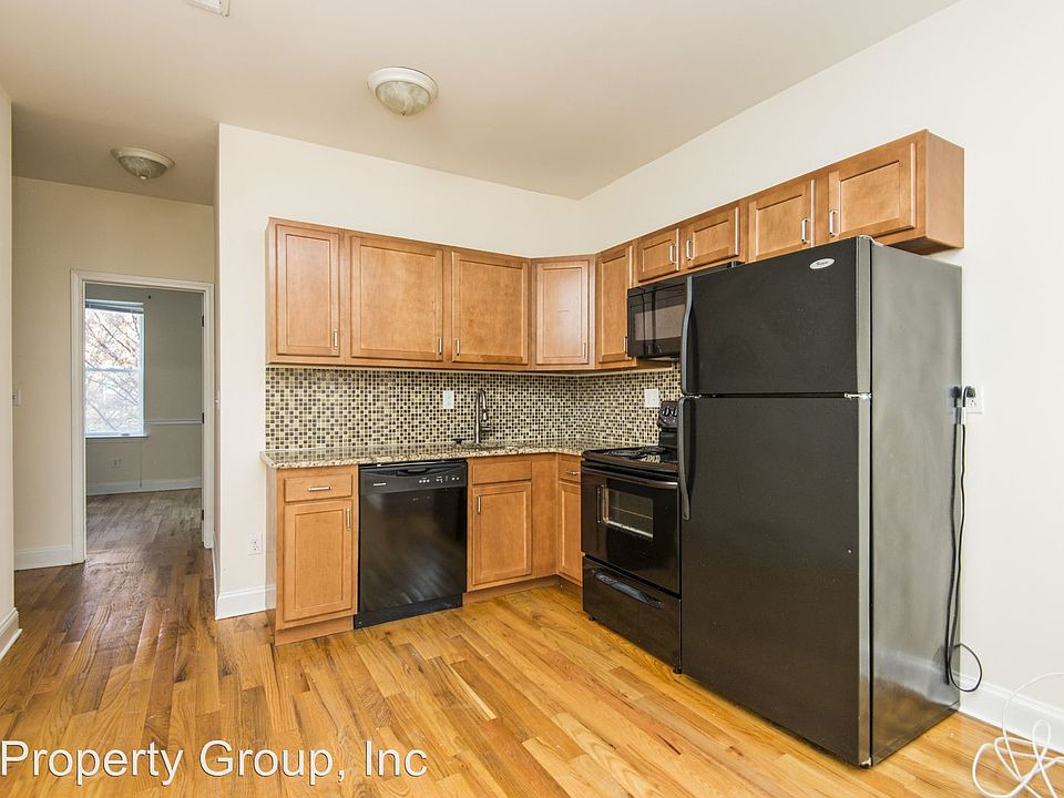 1st image of 2258 N Park Ave #2917291