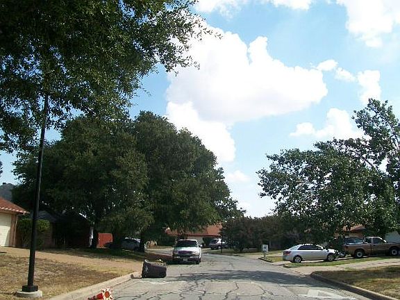 4th image of 1849 Kings Canyon Cir