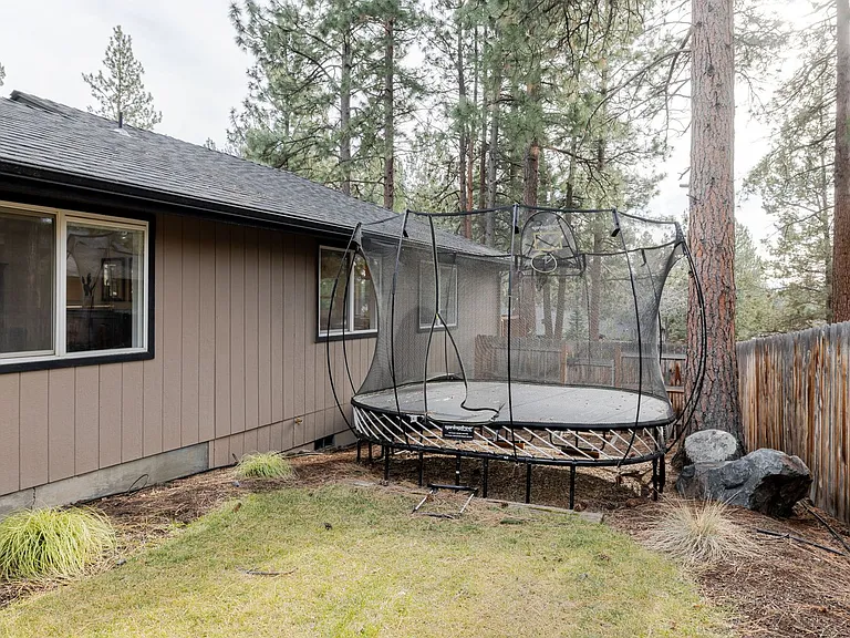 2352 NW Marken Pl — Photo 38