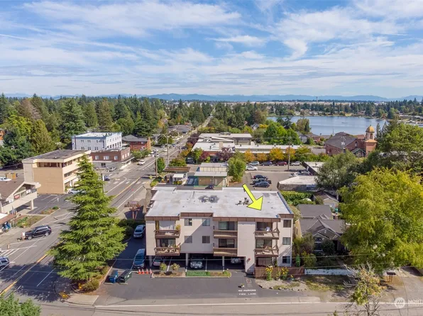 2121 SW 152nd Street #301, Burien, WA 98166