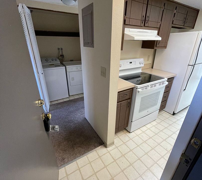 1st image of 8860 Pacific Ave NW APT 6