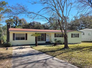 5096 Crestwood Rd, Pensacola, FL 32503