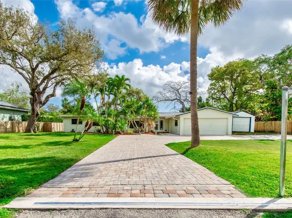 1640 SW 28th Way, Fort Lauderdale, FL 33312