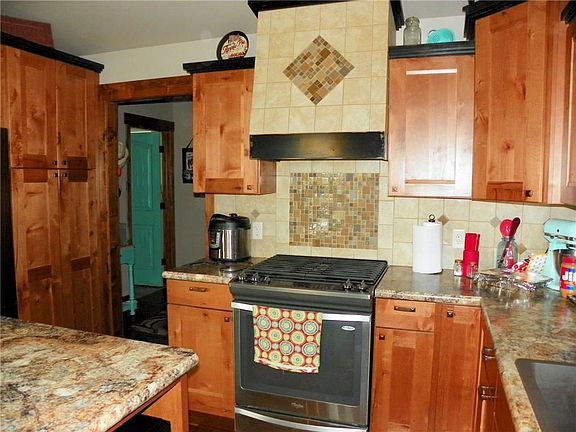 4th image of 6330 Bear Paw Dr S