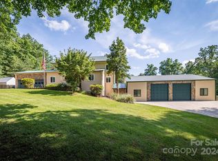 217 Westwood Dr, Morganton, NC 28655