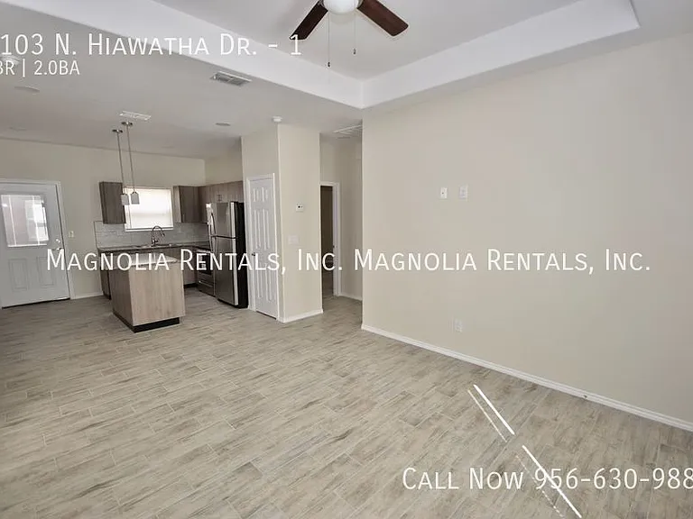 5103 N Hiawatha Dr #1 — Photo 3
