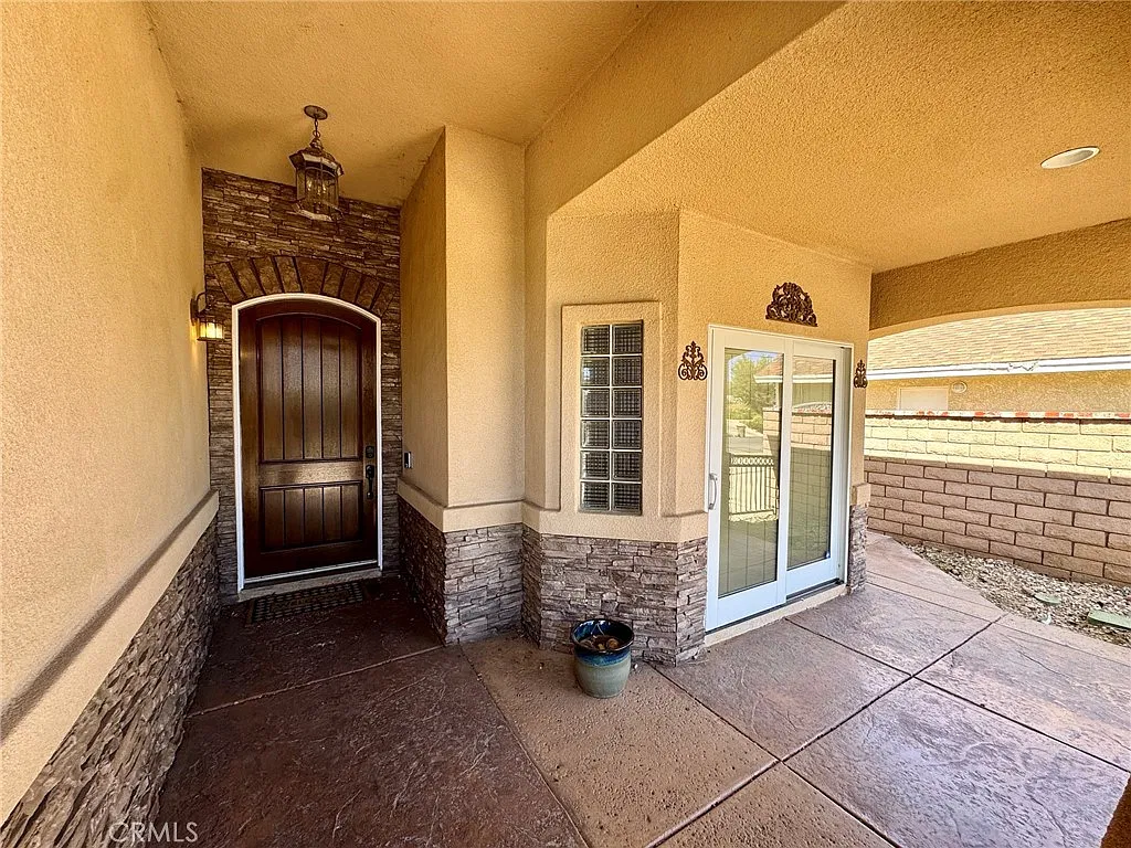 3 bed, 1866 sqft, $3,000 — Photo 4
