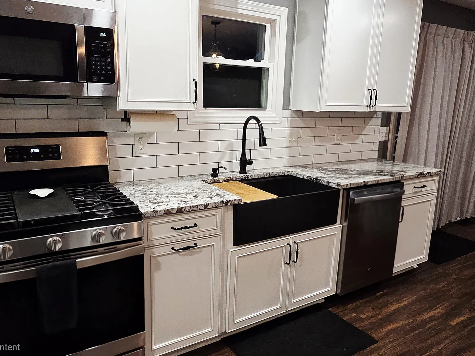 3 bed, 1.5 bath, 1705 sqft, $2,500 — Photo 3