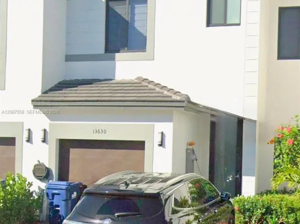 13630 SW 157th Pl, Miami, FL 33196