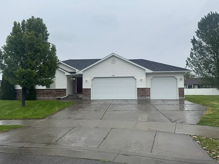 S Treyden Cir — Photo 1
