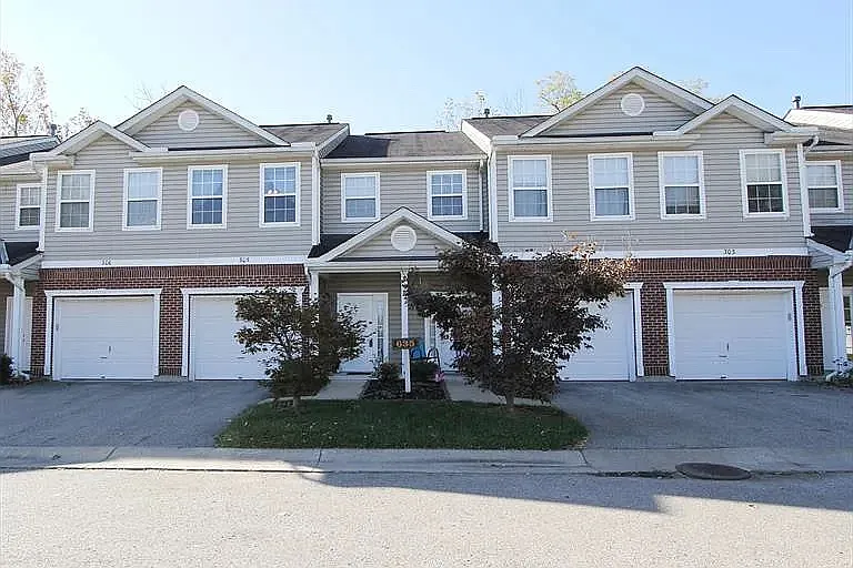 635 Keystone Dr #305 — Photo 1