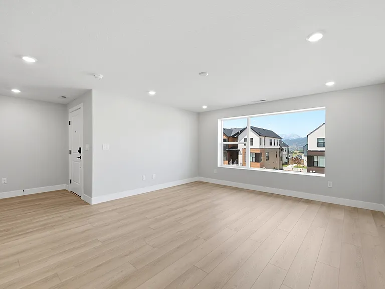2421 N Alpine Glow Ln — Photo 9