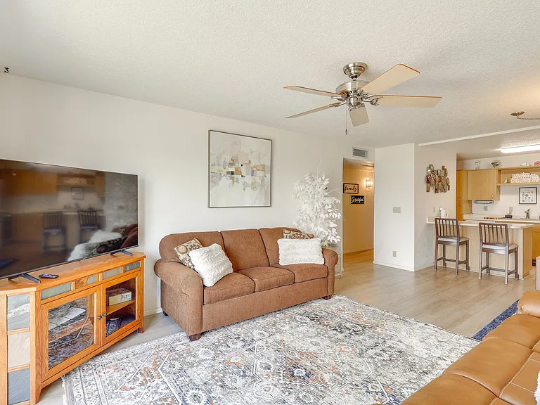2094 Mesquite Ave #224 — Photo 8
