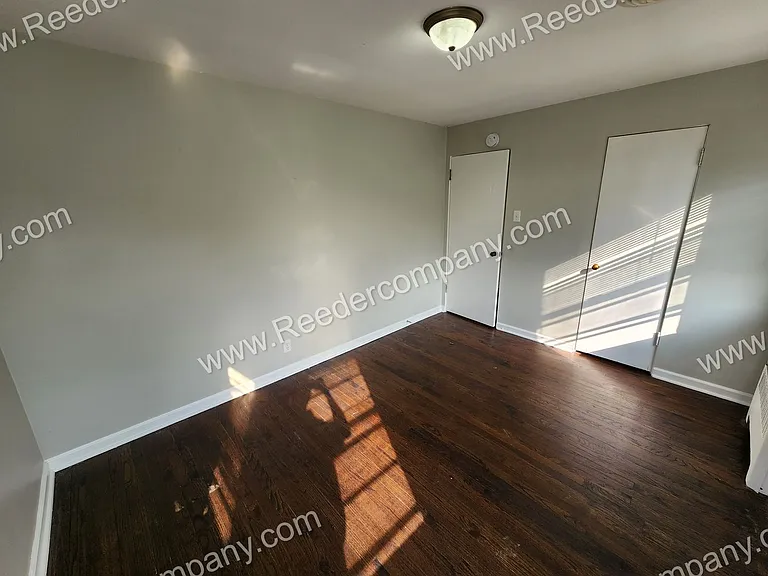 1102 Beacon Street — Photo 8