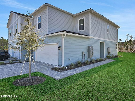 5th image of 185 WOOD BREEZE Way